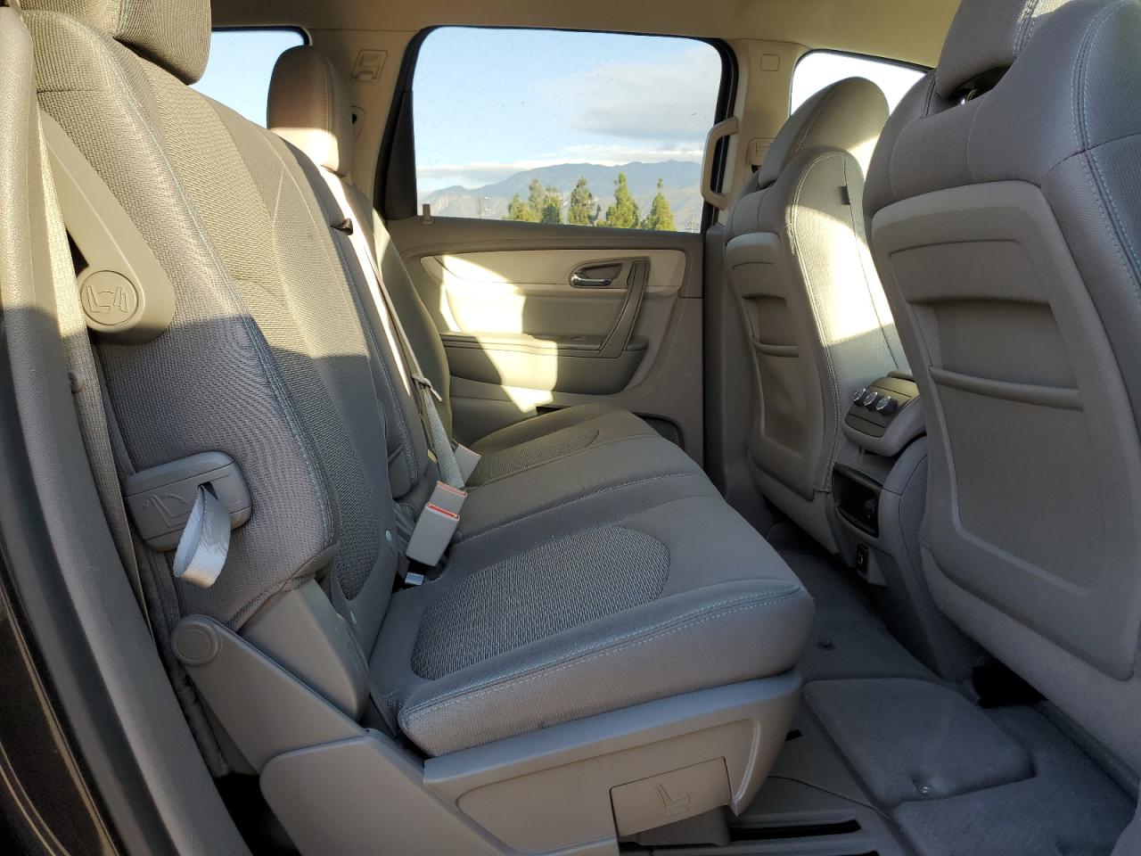 Lot #3304888576 2017 CHEVROLET TRAVERSE L