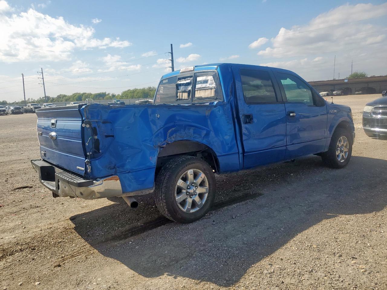 FORD F-150 SUPERCREW