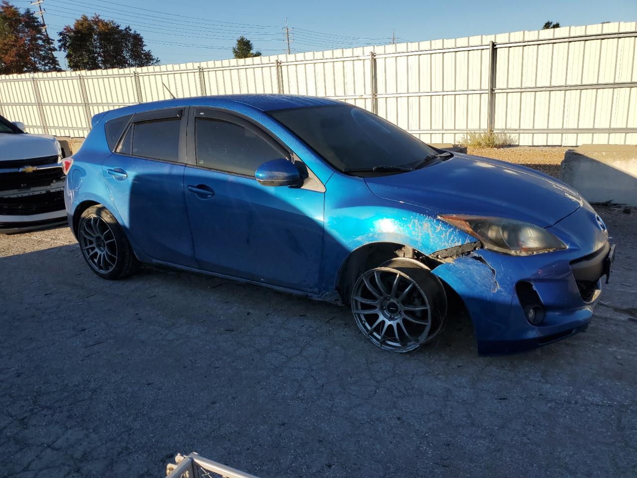 MAZDA 3 I