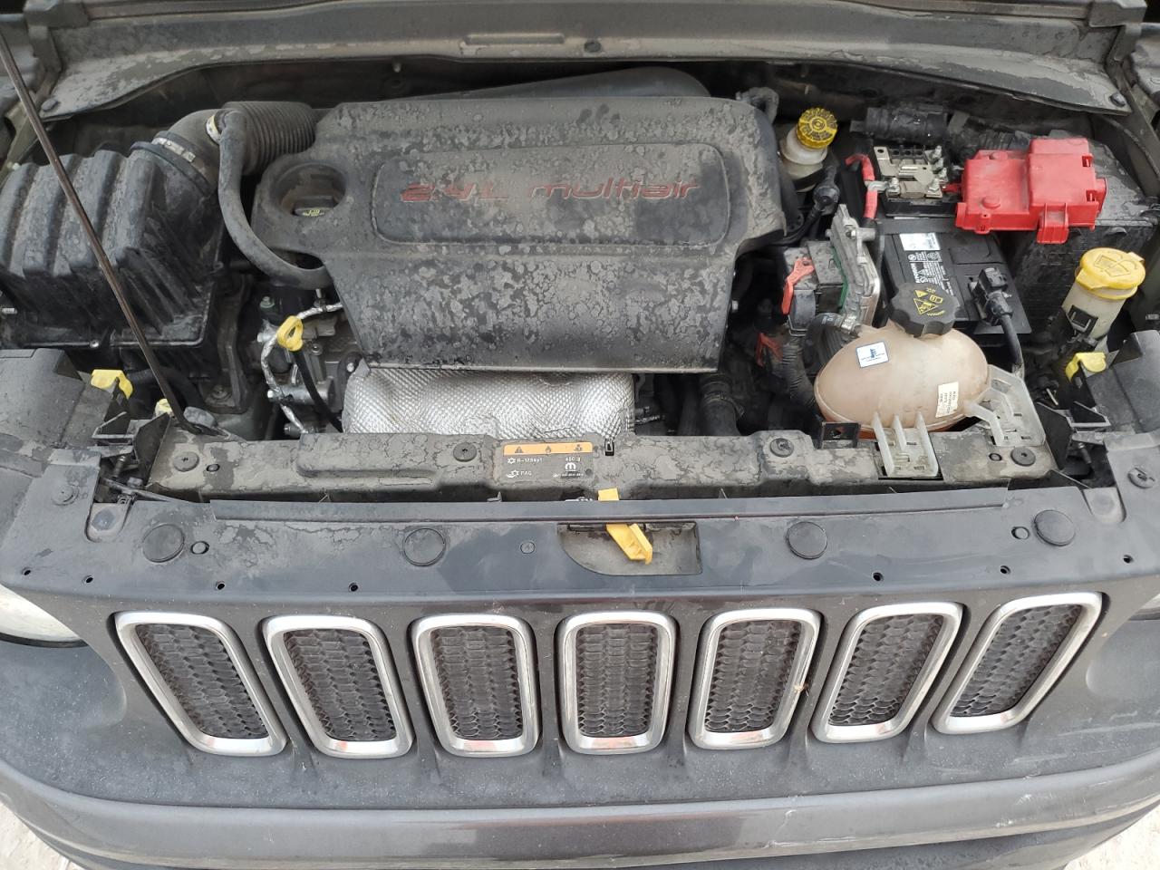 Lot #3318078378 2018 JEEP RENEGADE LATITUDE