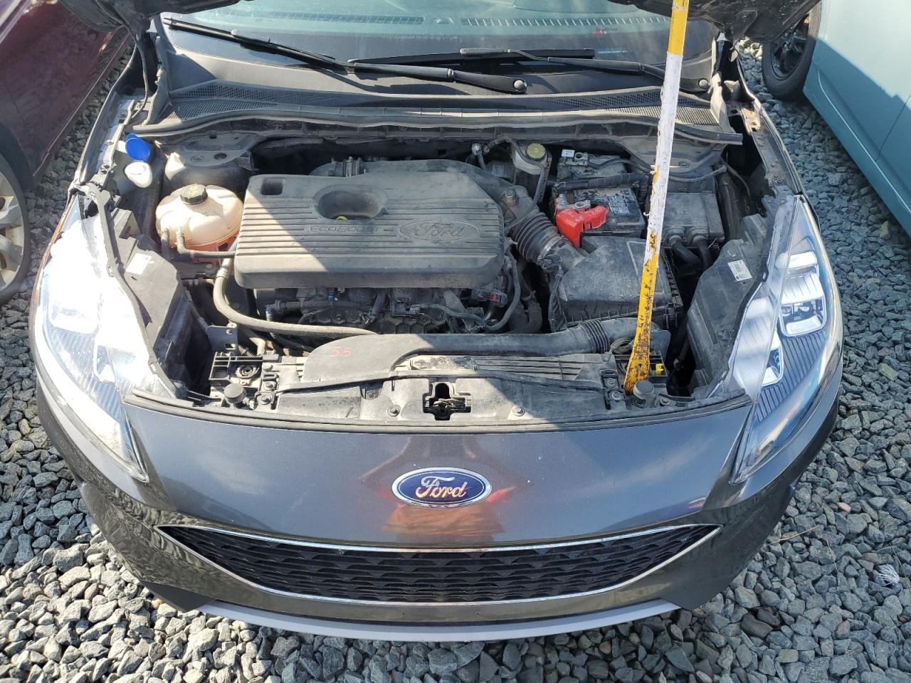 FORD ESCAPE TITANIUM