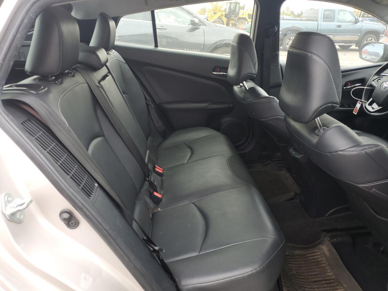 TOYOTA PRIUS PRIME LE