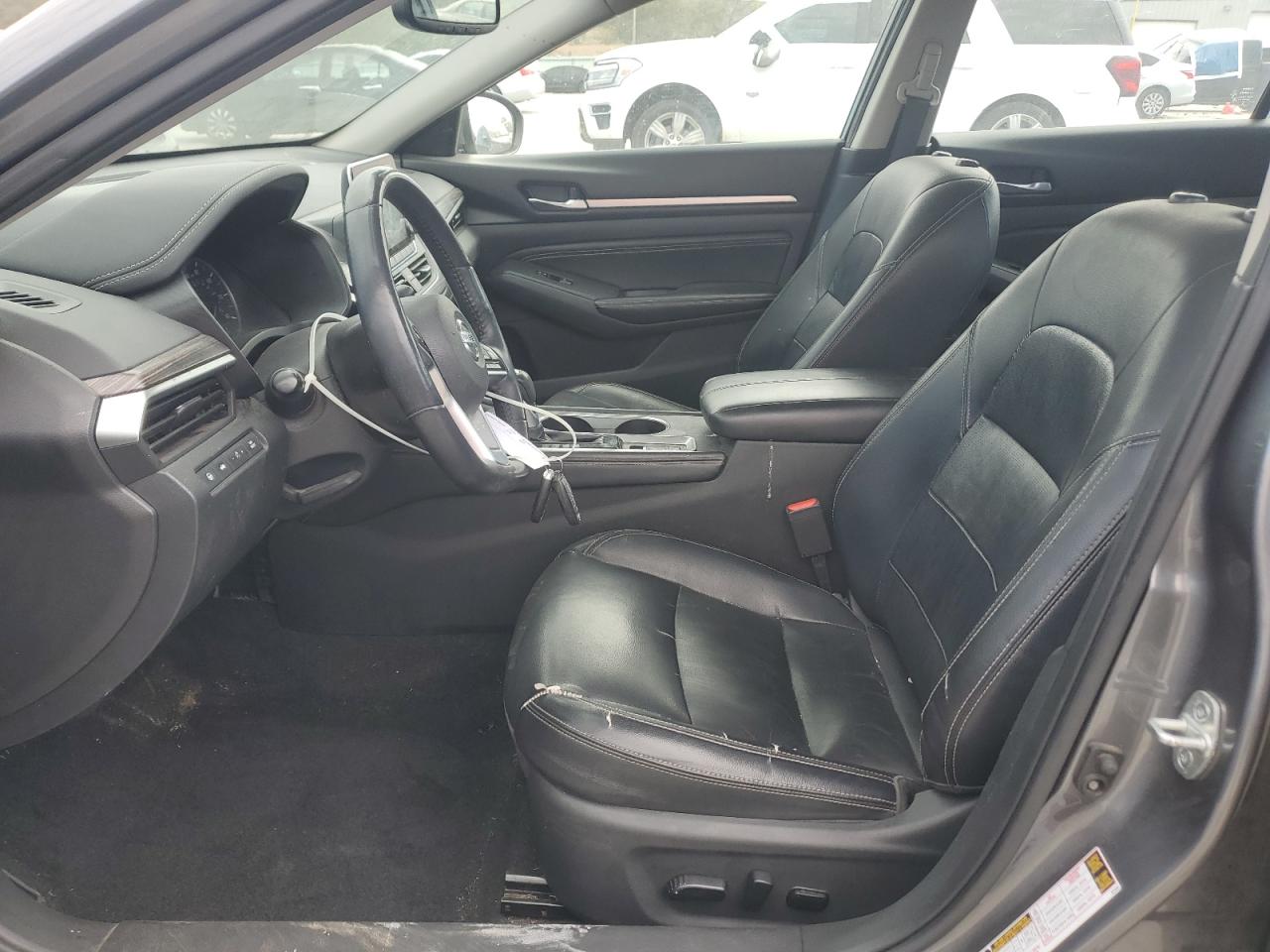 NISSAN ALTIMA PLATINUM