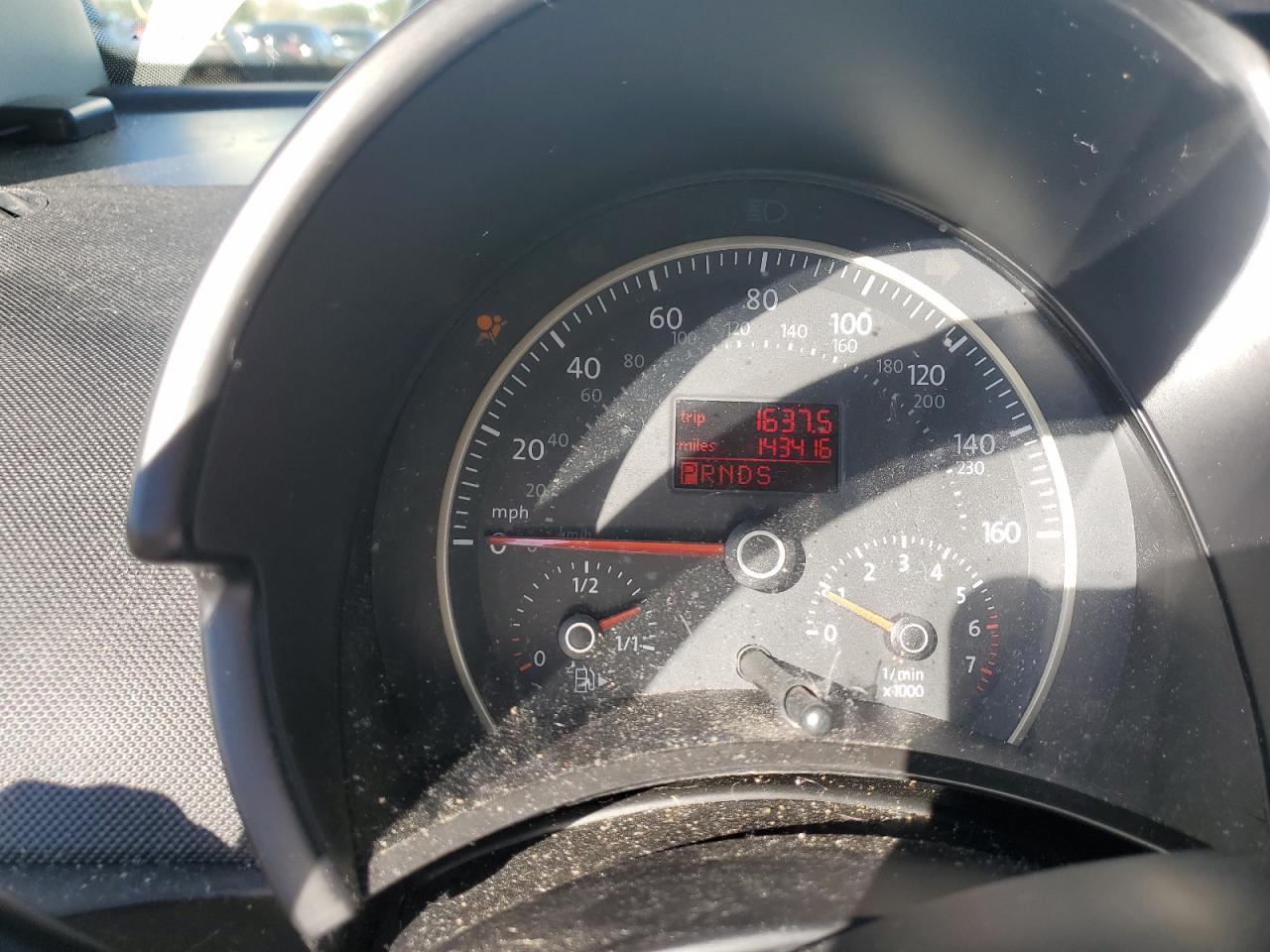 VOLKSWAGEN BEETLE NEW BEETLE