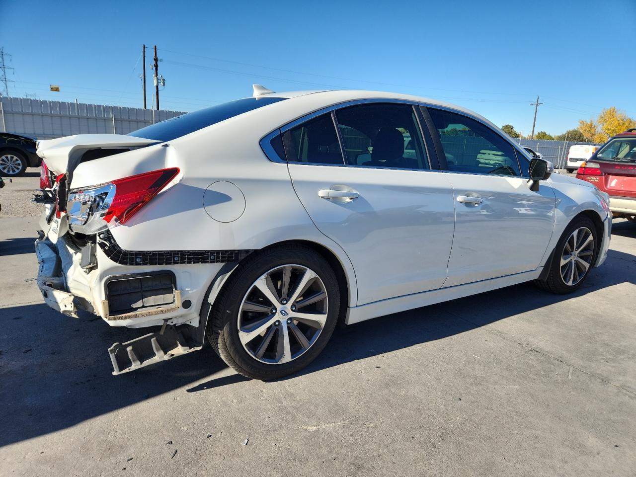 SUBARU LEGACY 2.5I LIMITED