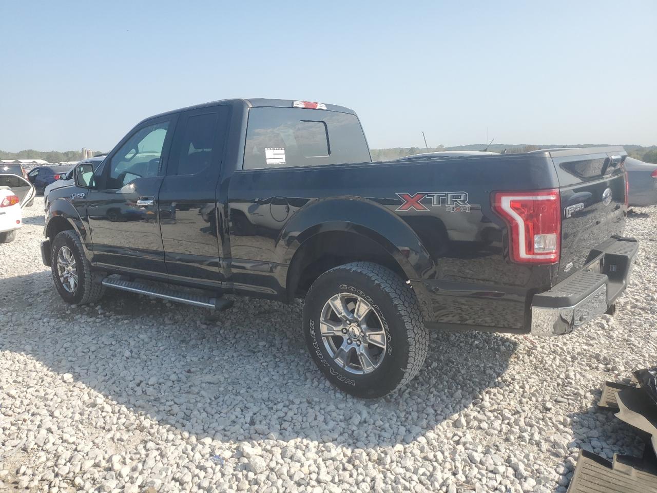 FORD F-150 SUPER CAB