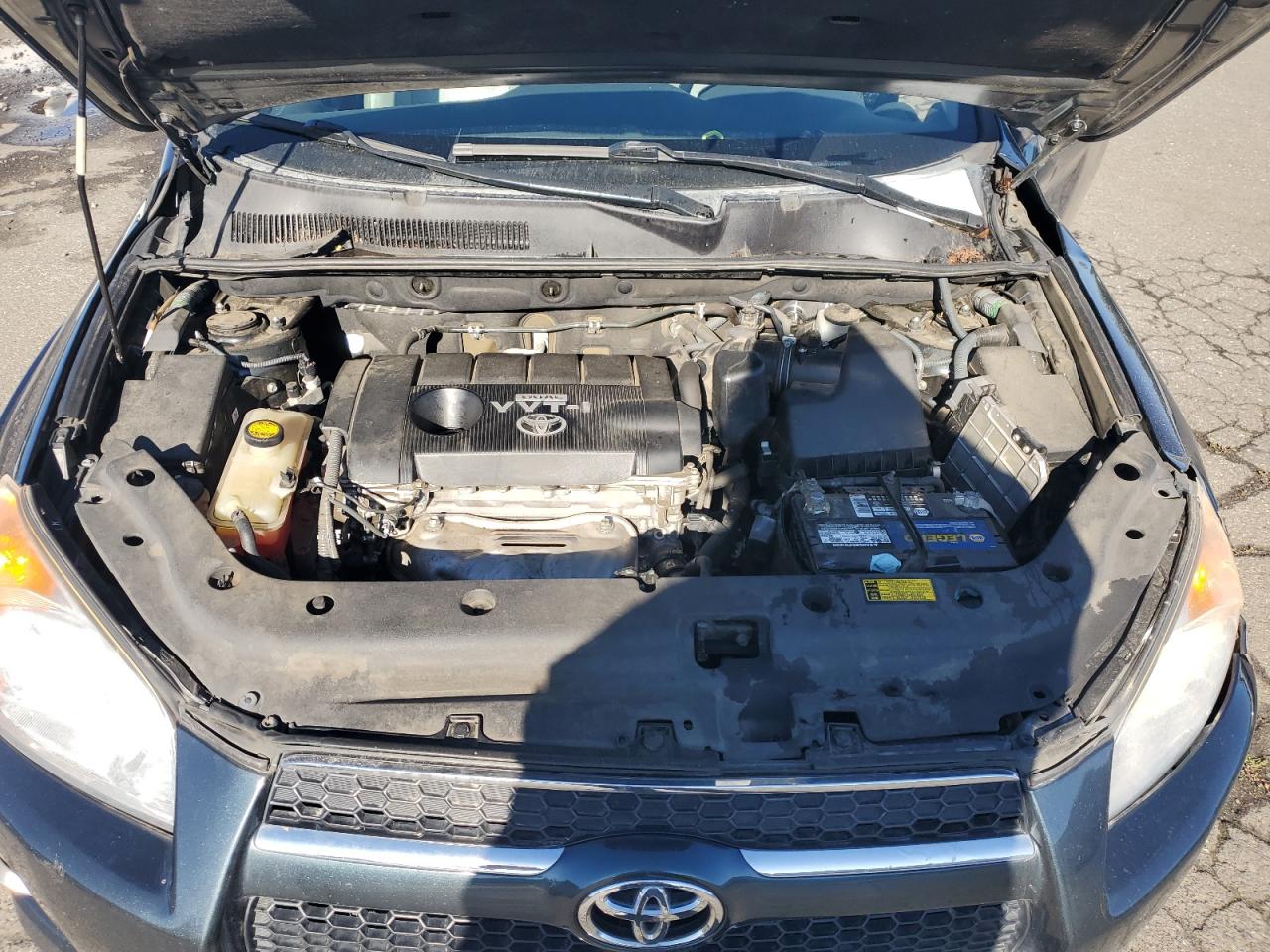 TOYOTA RAV4 LIMITED