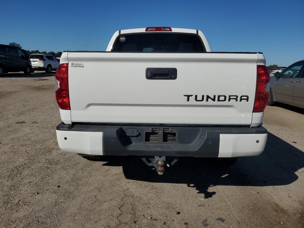 TOYOTA TUNDRA CREWMAX LIMITED