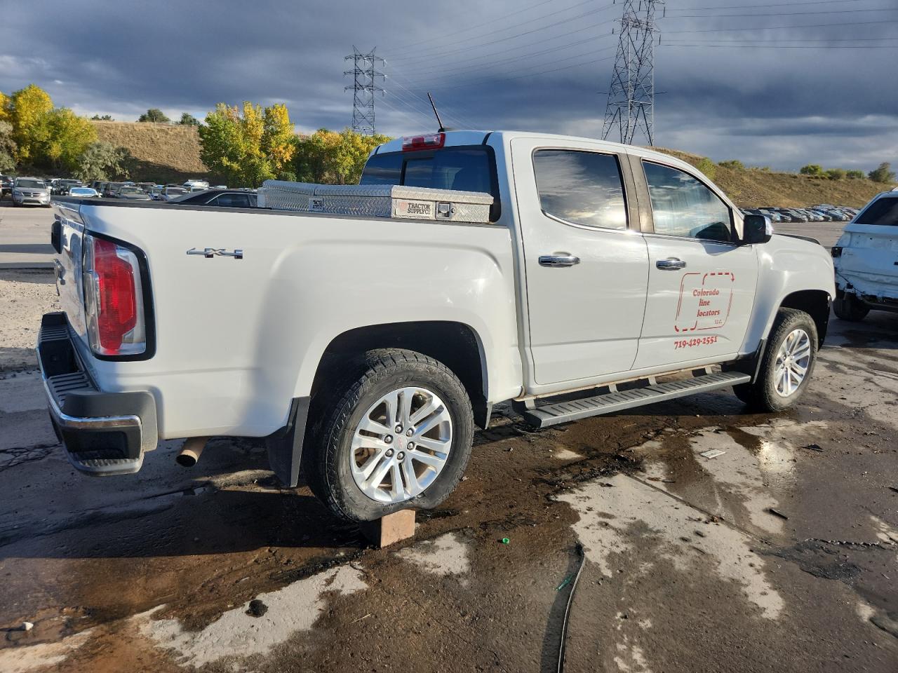 GMC CANYON SLT