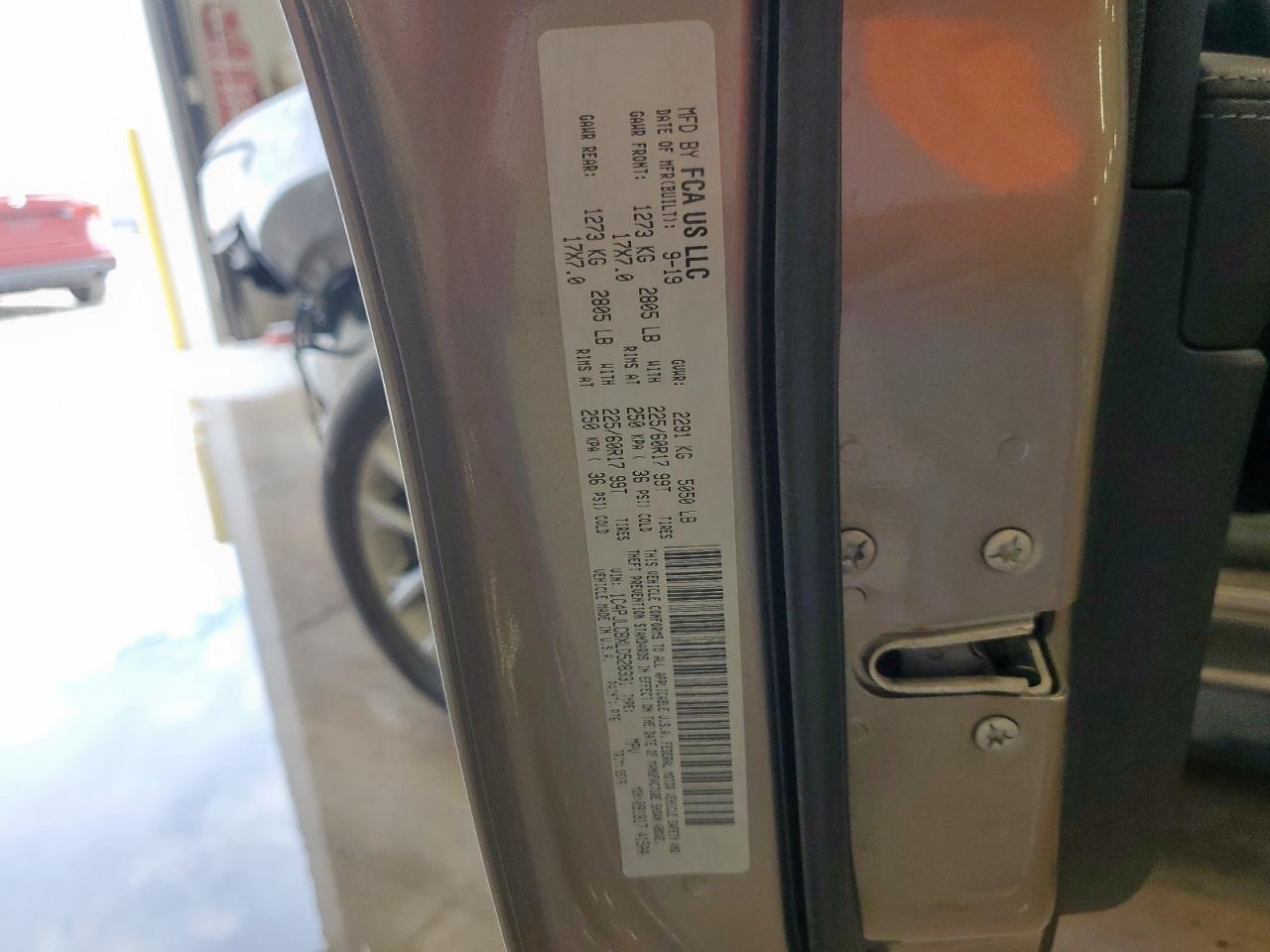 JEEP GRAND CHEROKEE LATITUDE