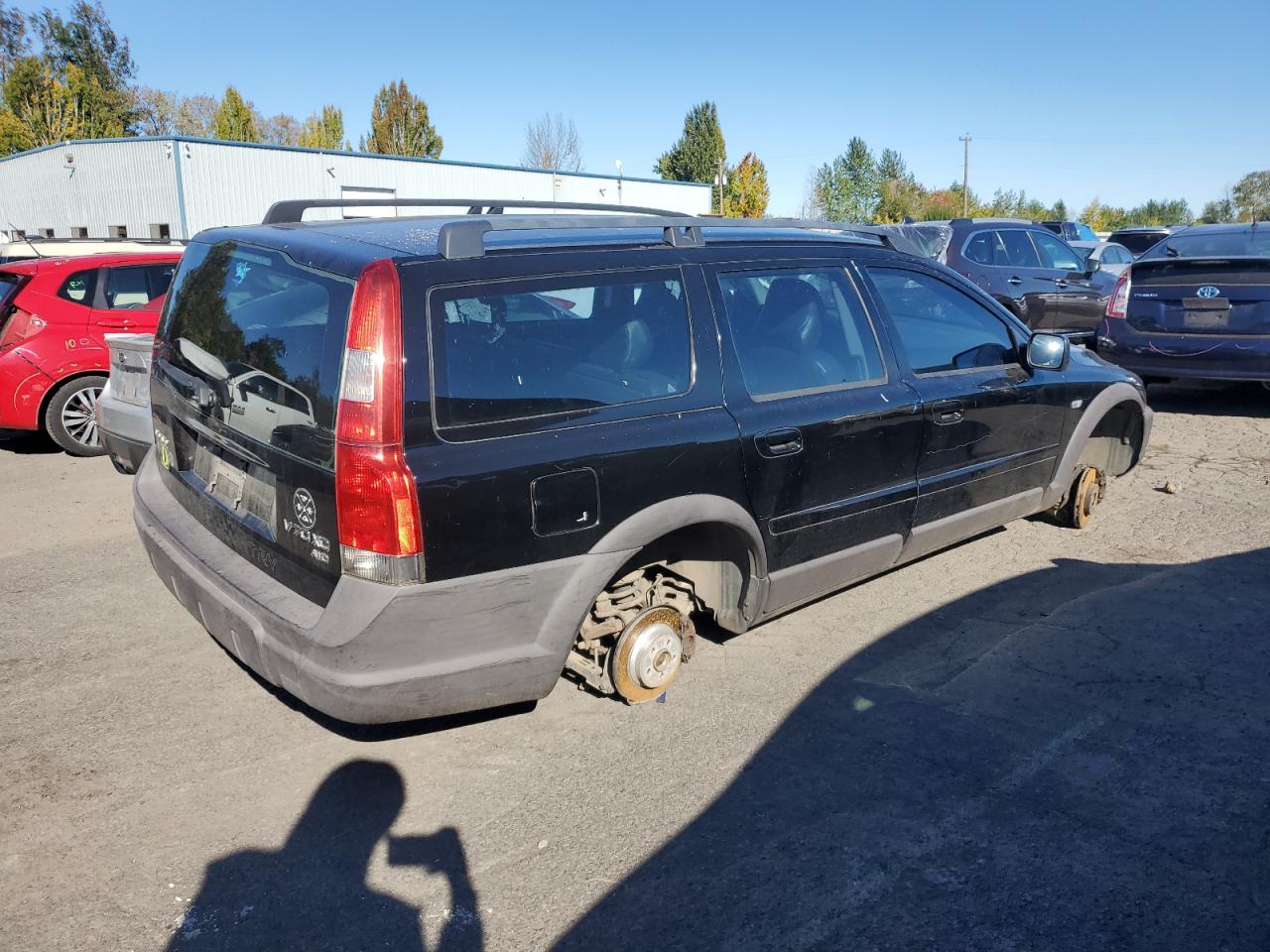Lot #3284574353 2002 VOLVO V70 XC