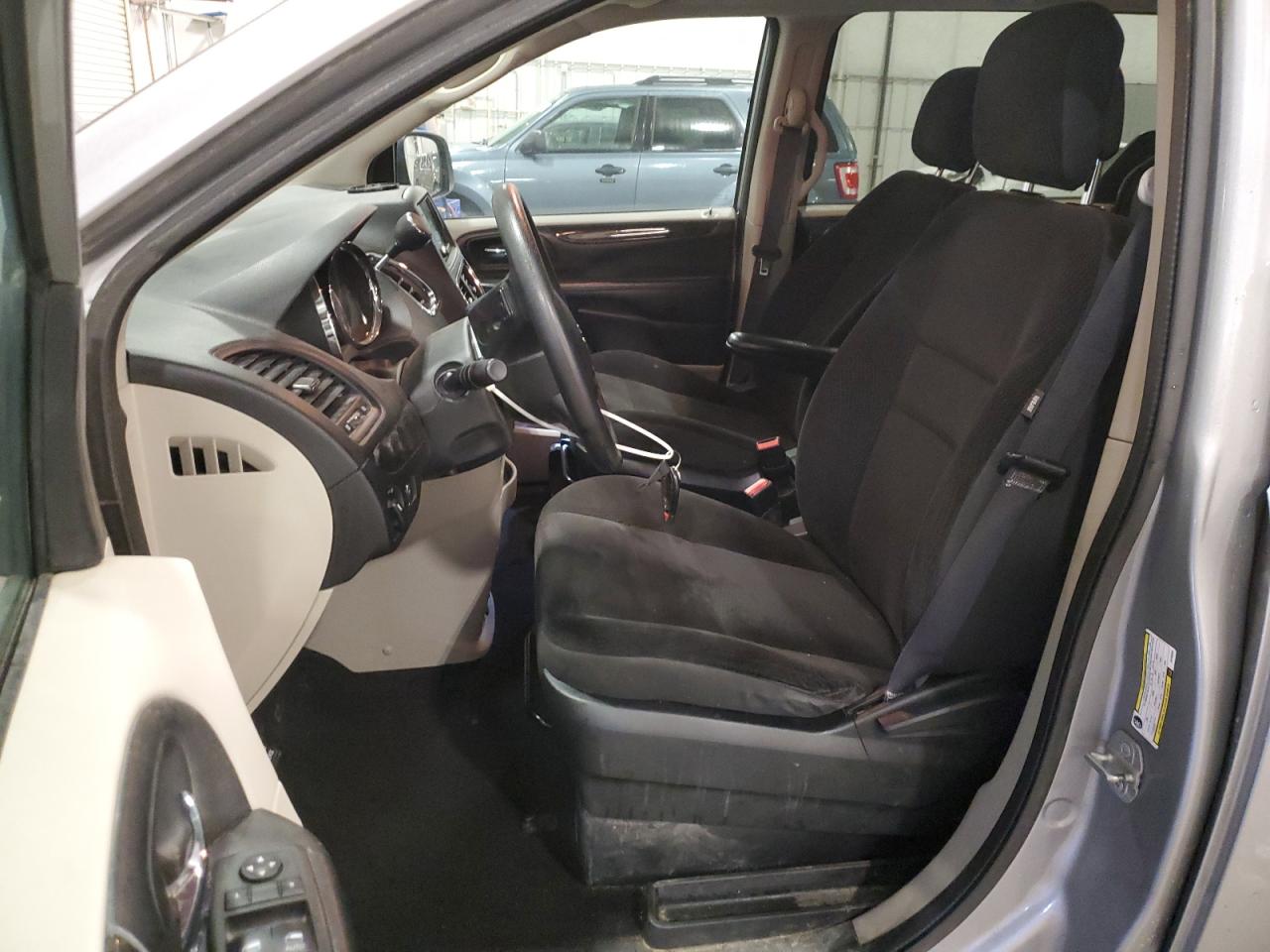 DODGE GRAND CARAVAN SE