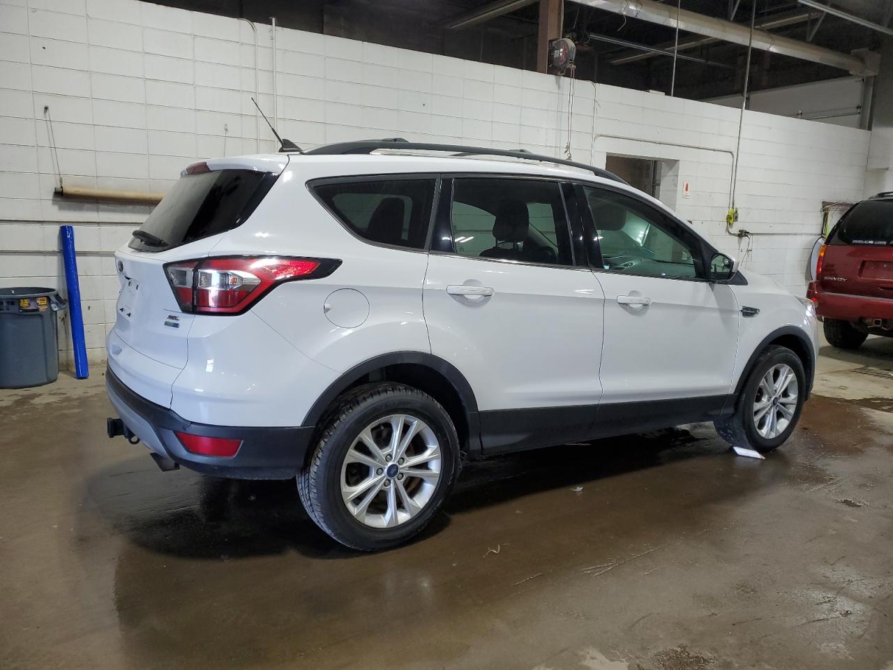 FORD ESCAPE SEL