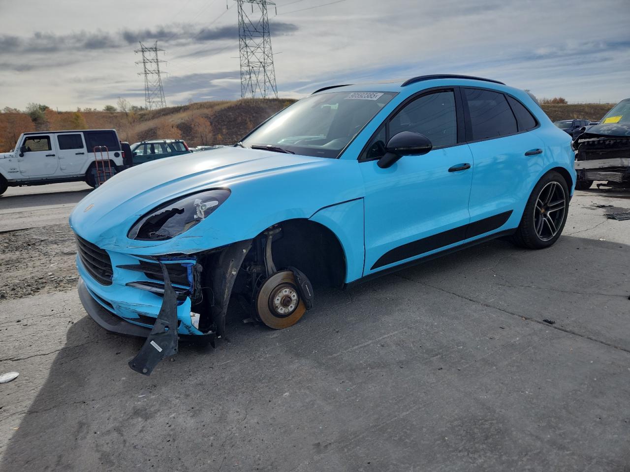 PORSCHE MACAN