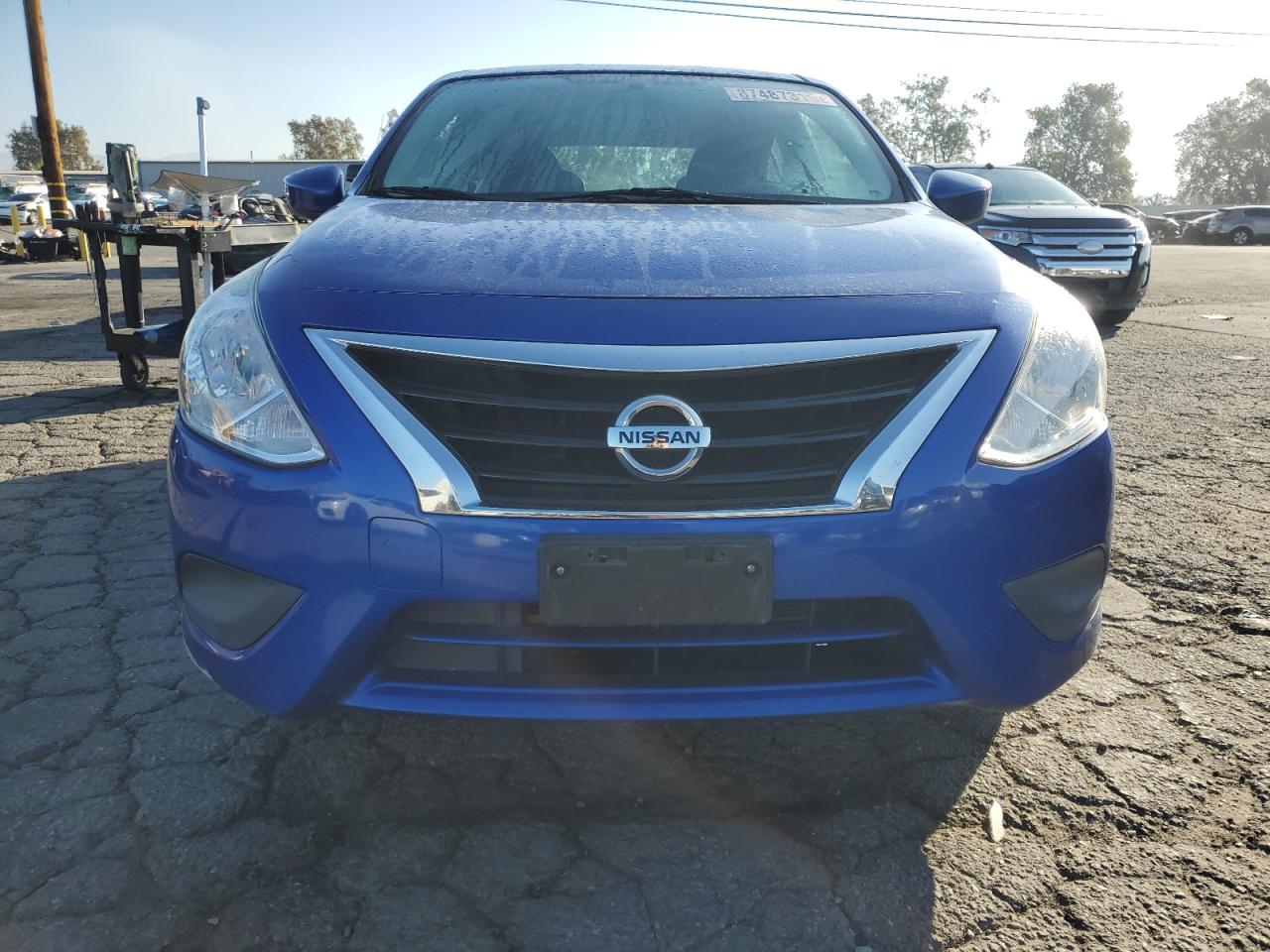 NISSAN VERSA S