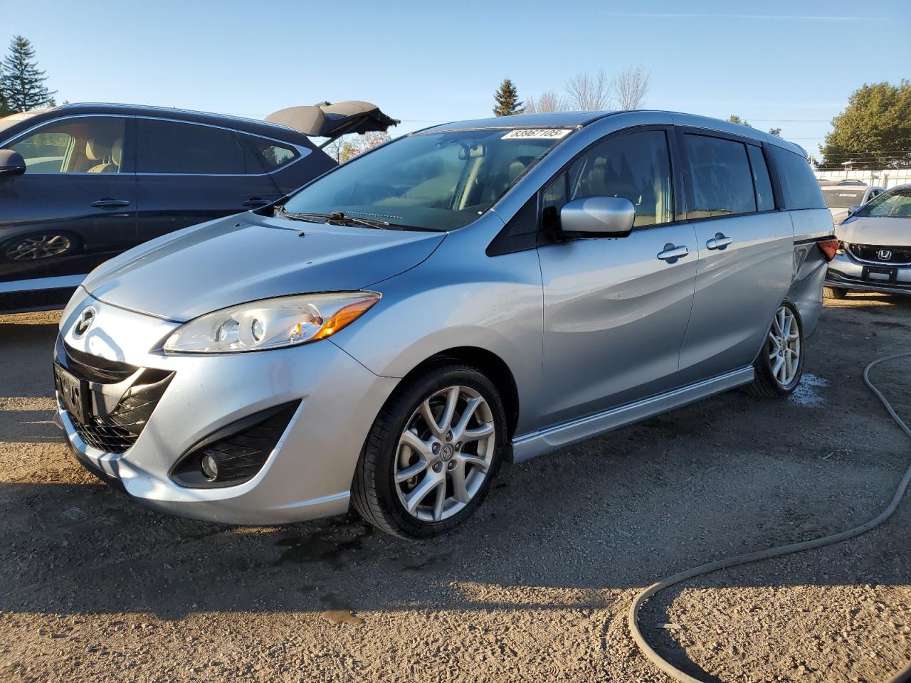 MAZDA 5