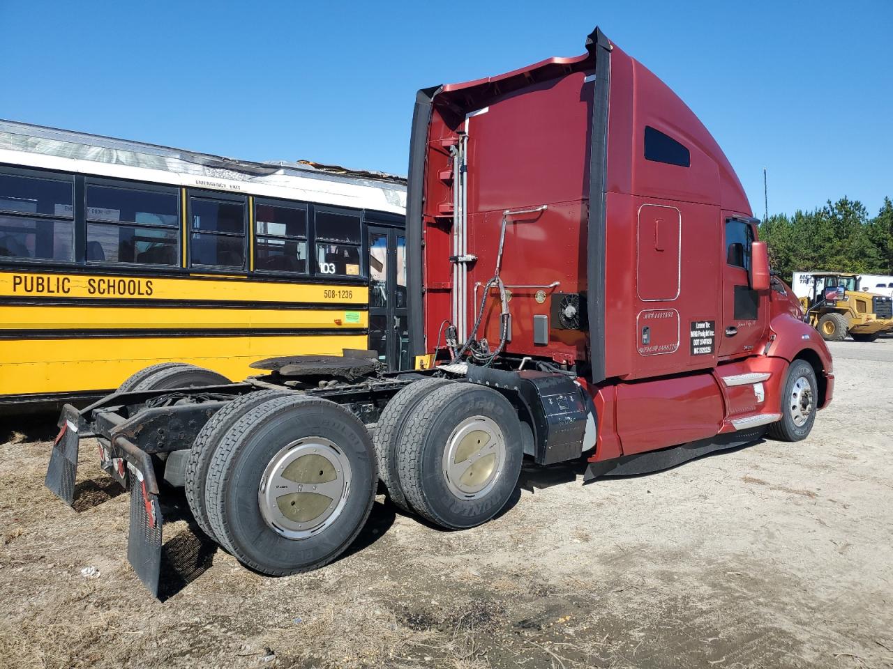 Lot #3284612330 2016 KENWORTH T680