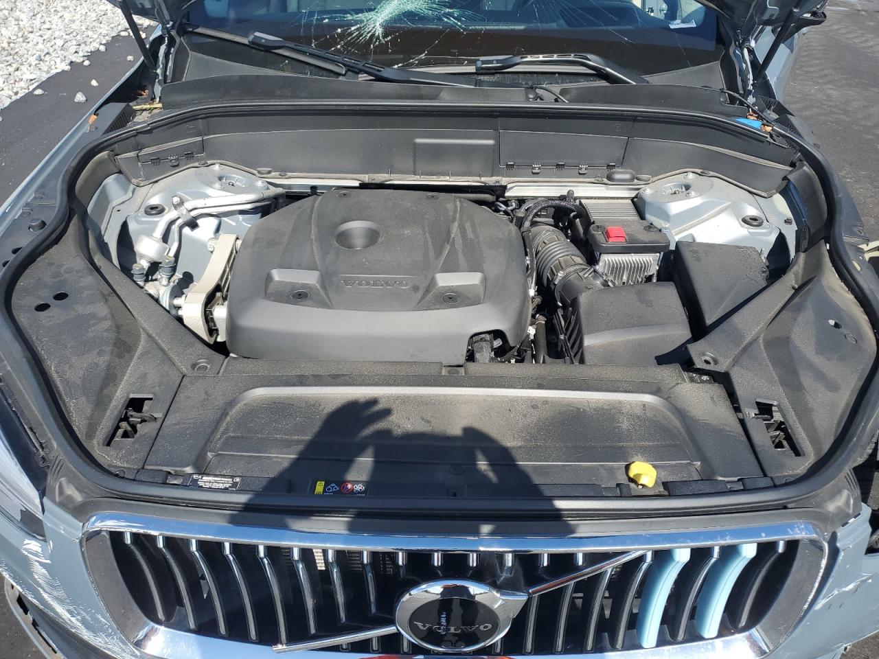 VOLVO XC90 T6 MOMENTUM