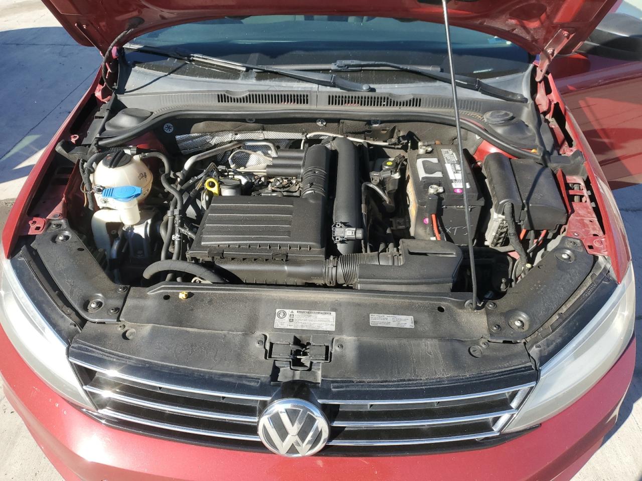 VOLKSWAGEN JETTA S