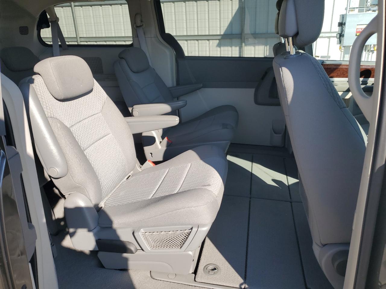 CHRYSLER TOWN & COUNTRY TOURING