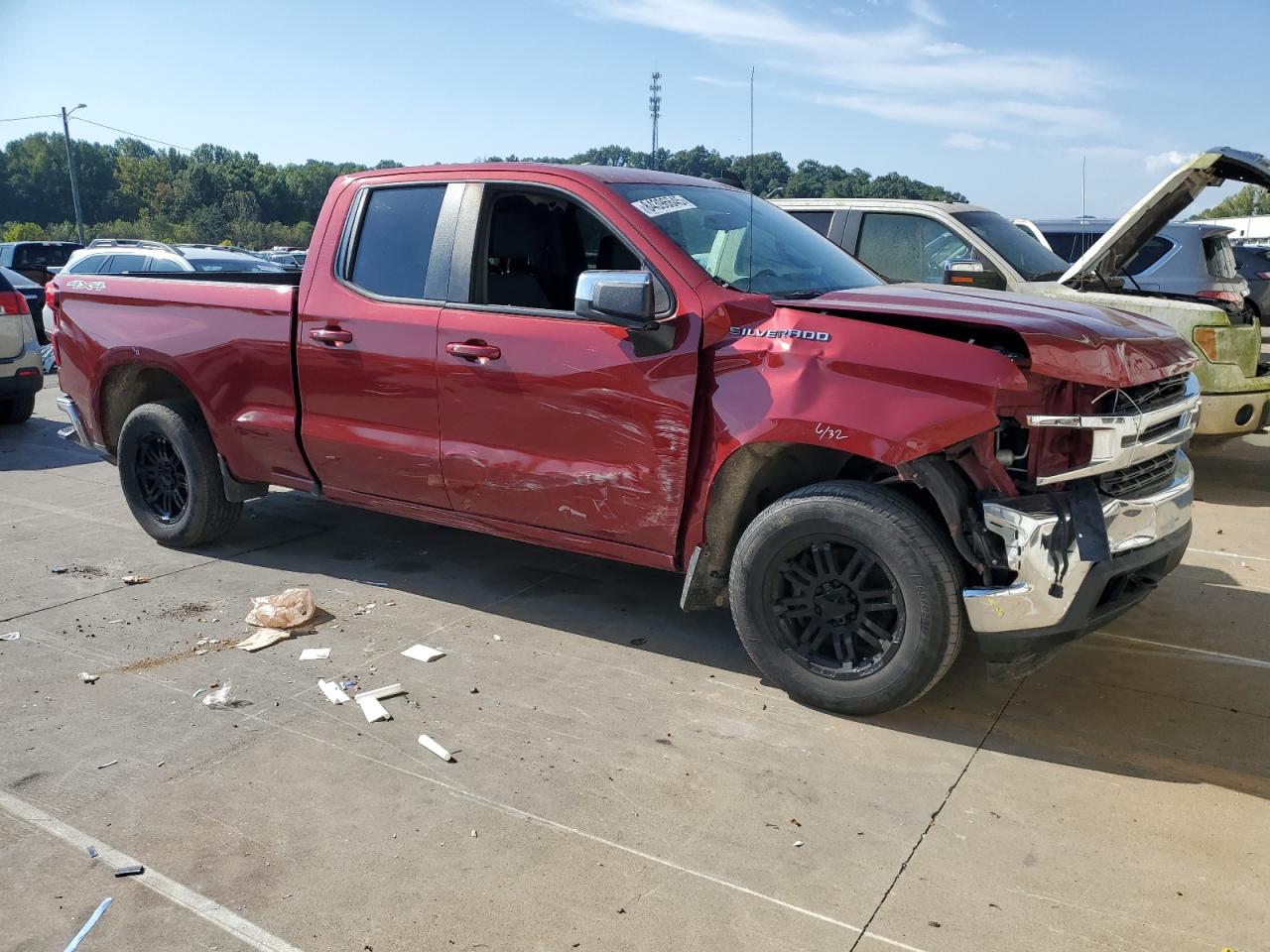 CHEVROLET SILVERADO K1500 LT
