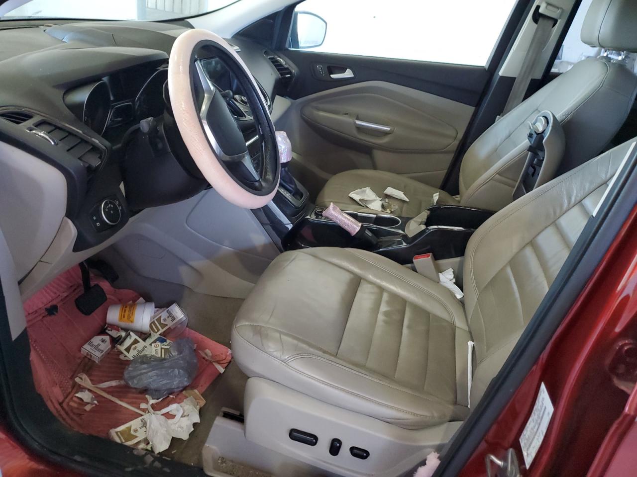 FORD ESCAPE TITANIUM