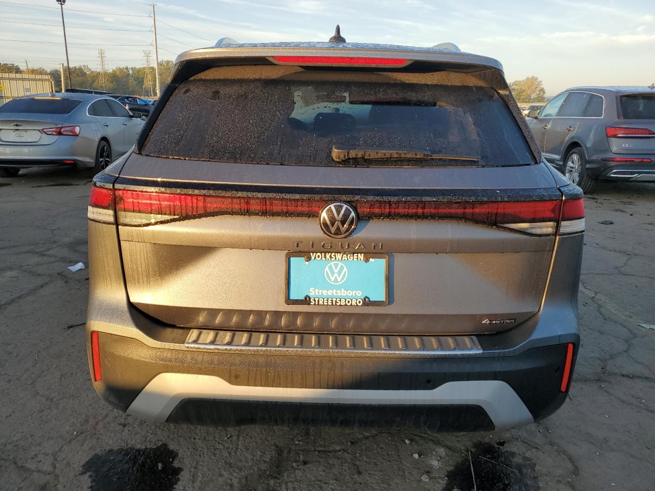 VOLKSWAGEN TIGUAN S
