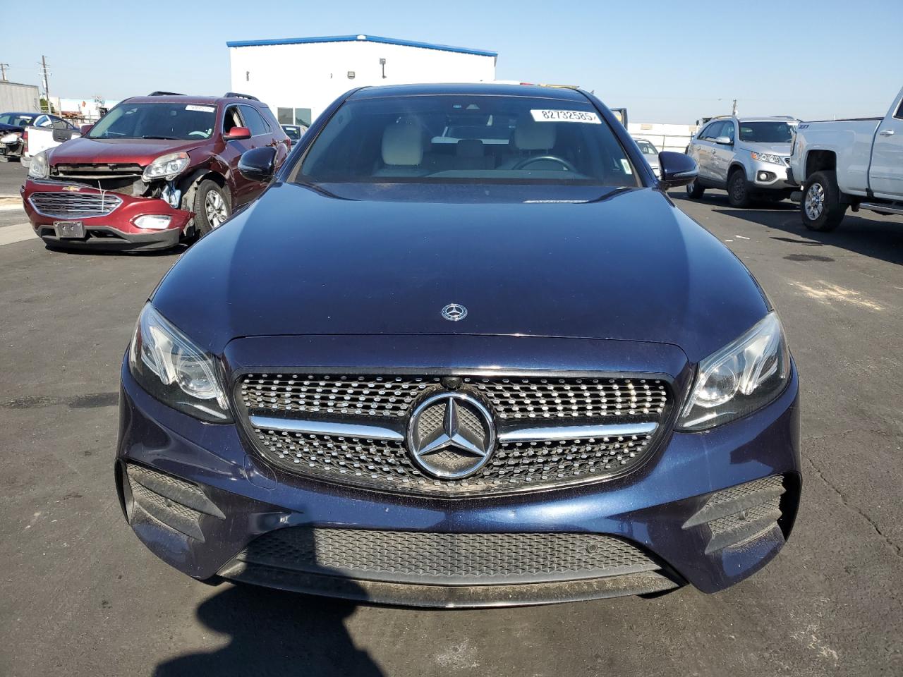 MERCEDES-BENZ E-CLASS 300