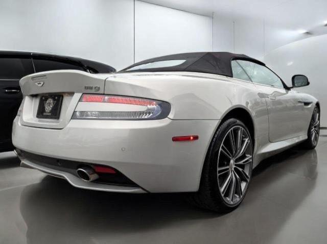 2015 ASTON MARTIN DB9 - SCFFDAFM0FGB16771