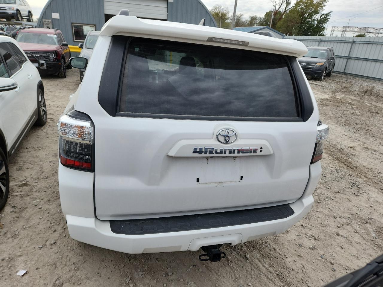 TOYOTA 4RUNNER SR5/SR5 PREMIUM