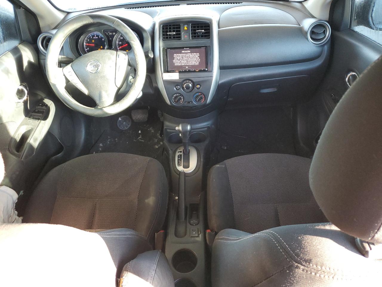 NISSAN VERSA S