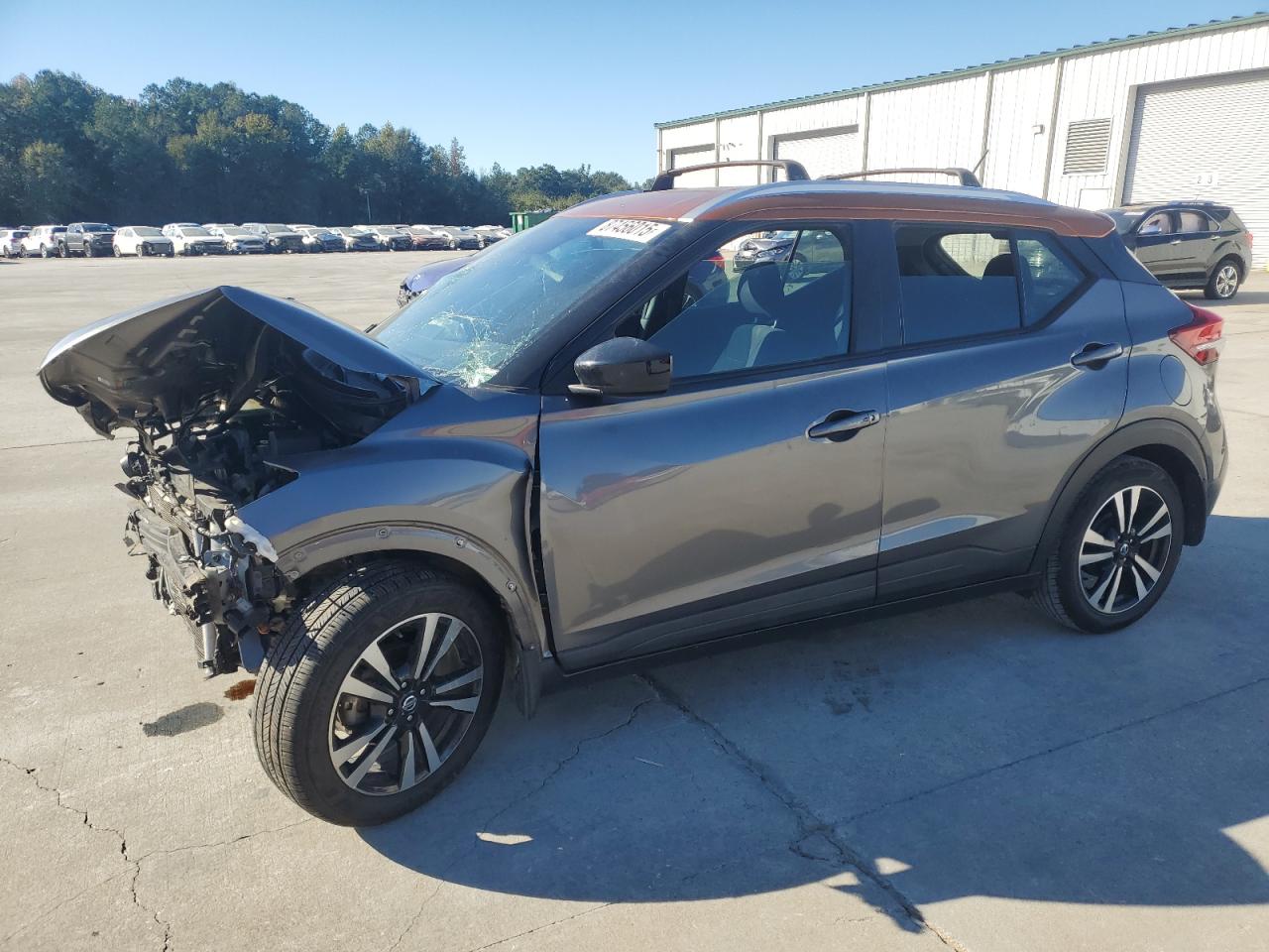 NISSAN KICKS S