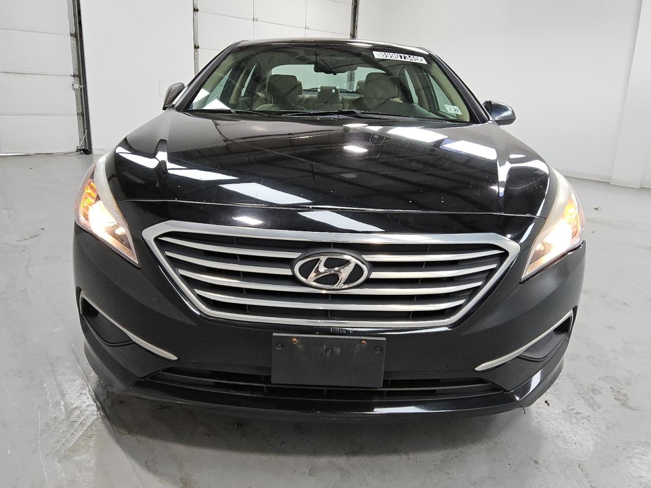 Lot #3311501248 2016 HYUNDAI SONATA SE