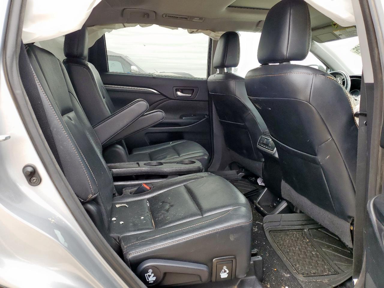 TOYOTA HIGHLANDER LIMITED