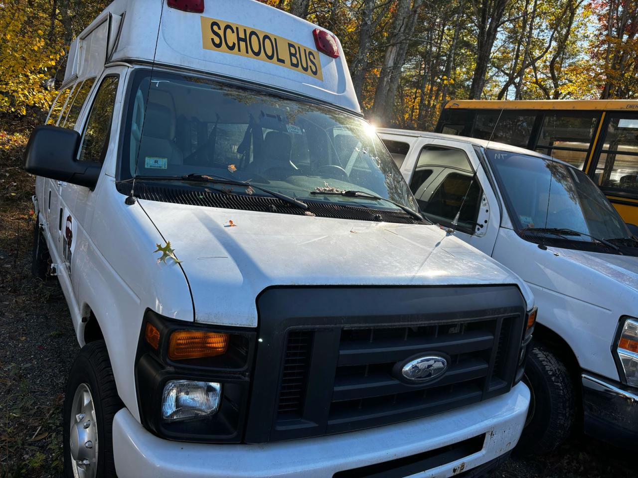 FORD ECONOLINE E250 VAN