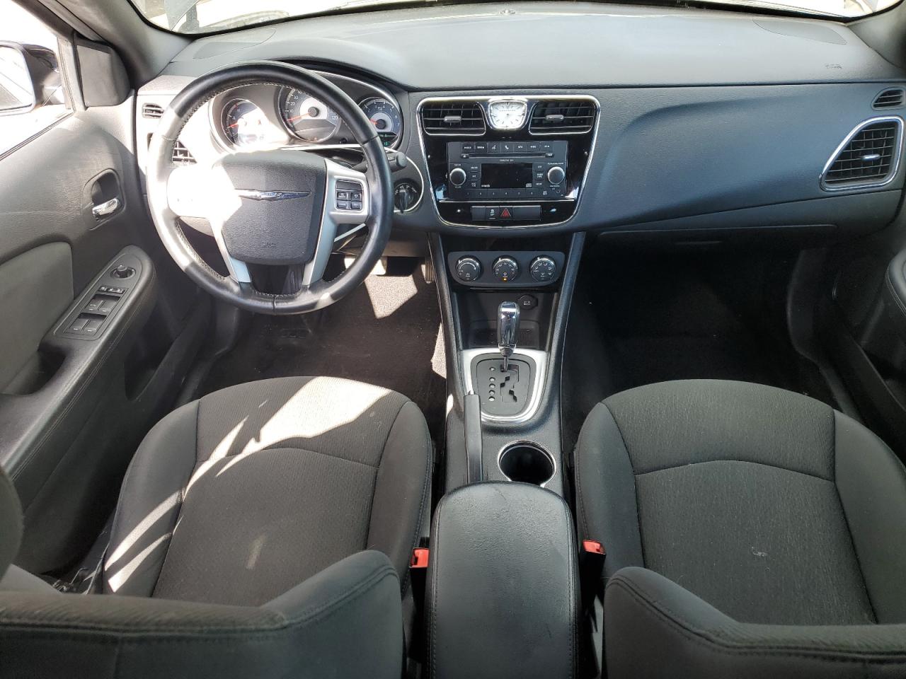 CHRYSLER 200 TOURING