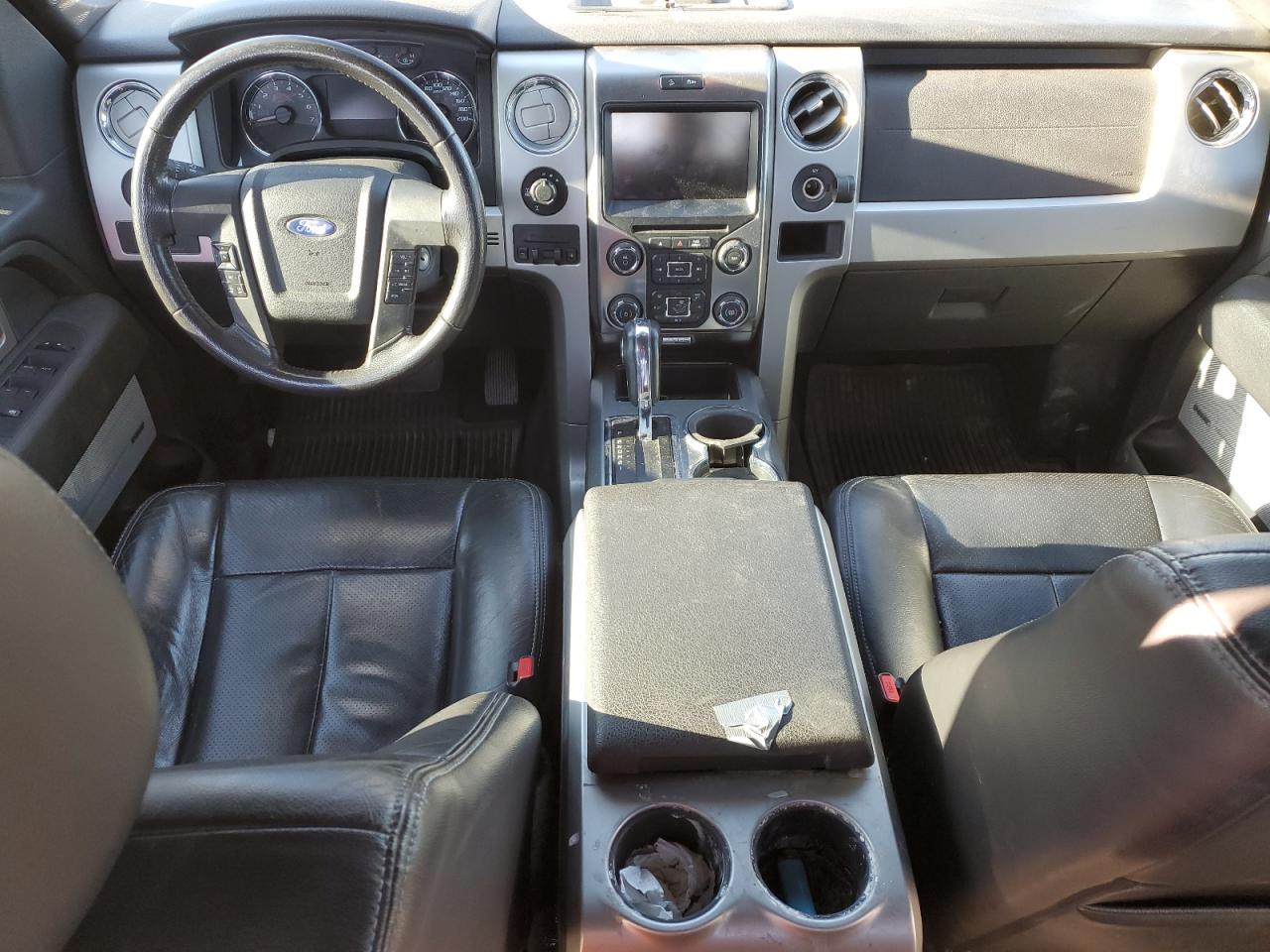 FORD F-150 SUPER CAB