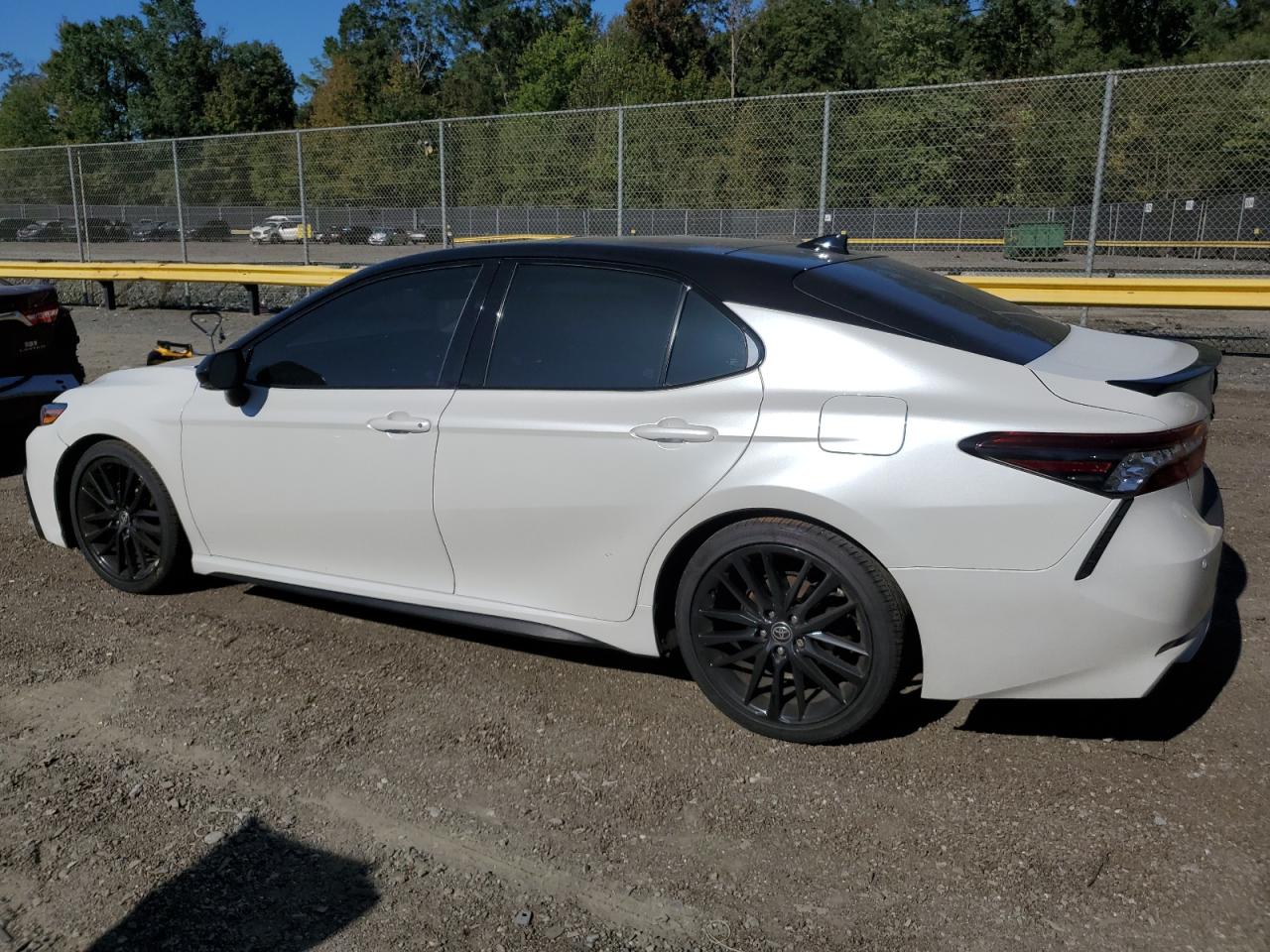 TOYOTA CAMRY XSE