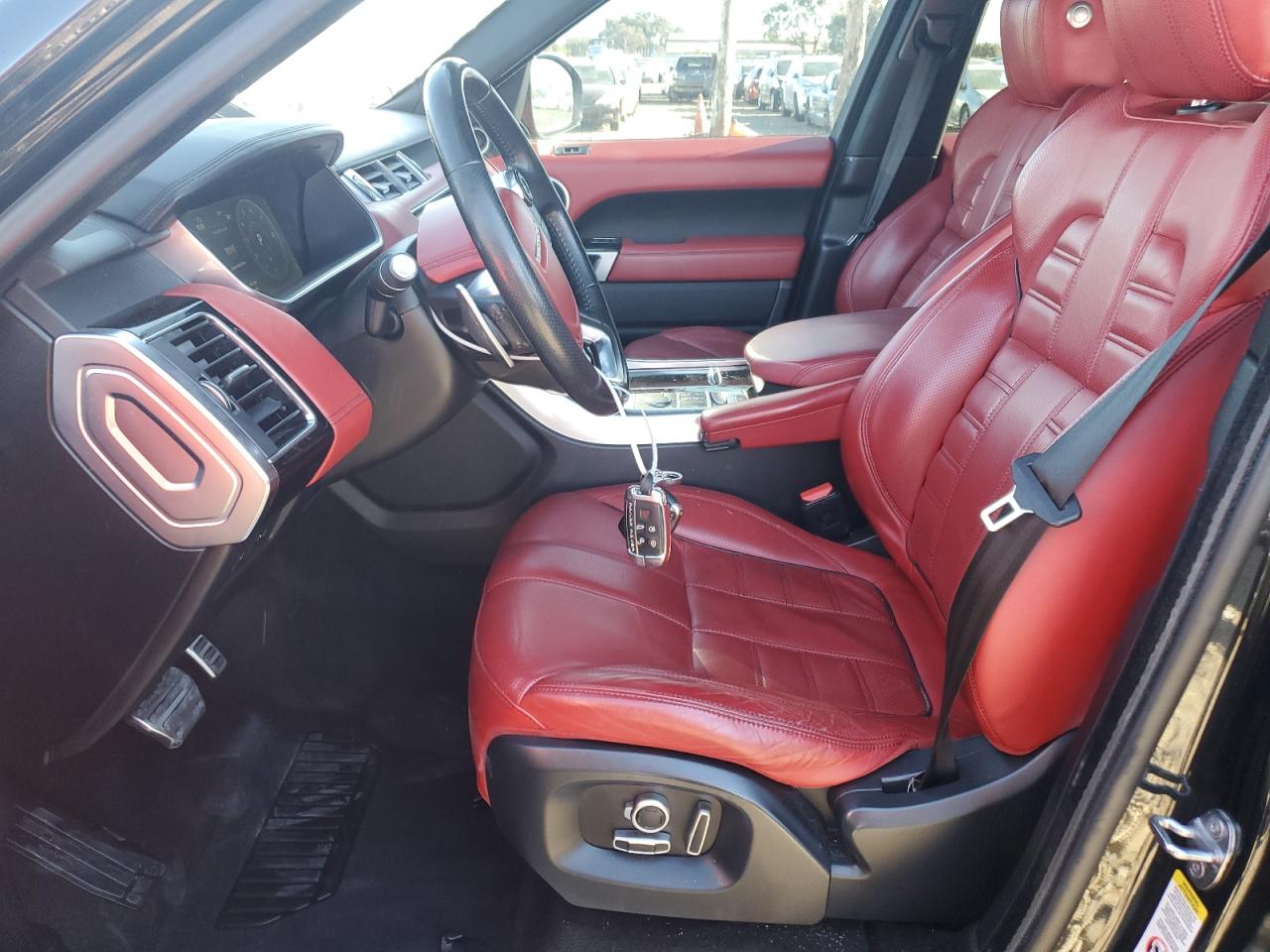 LAND ROVER RANGE ROVER HSE DYNAMIC