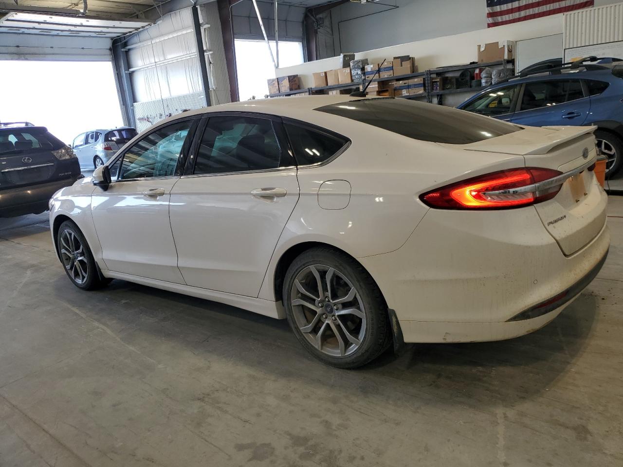 FORD FUSION SE