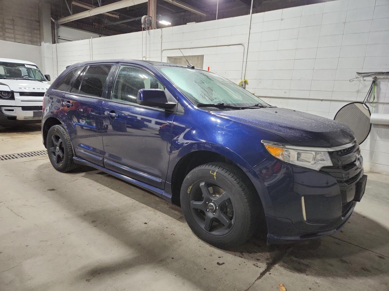 FORD EDGE SPORT