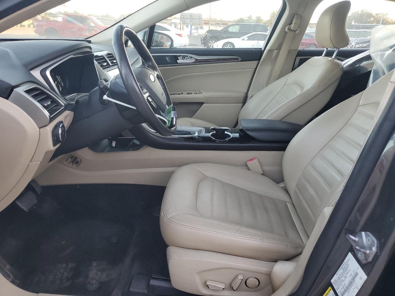 FORD FUSION SE HYBRID