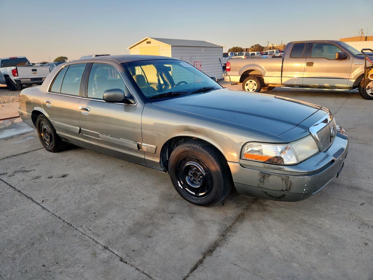 Lot #3274804103 2003 MERCURY GD MARQ GS