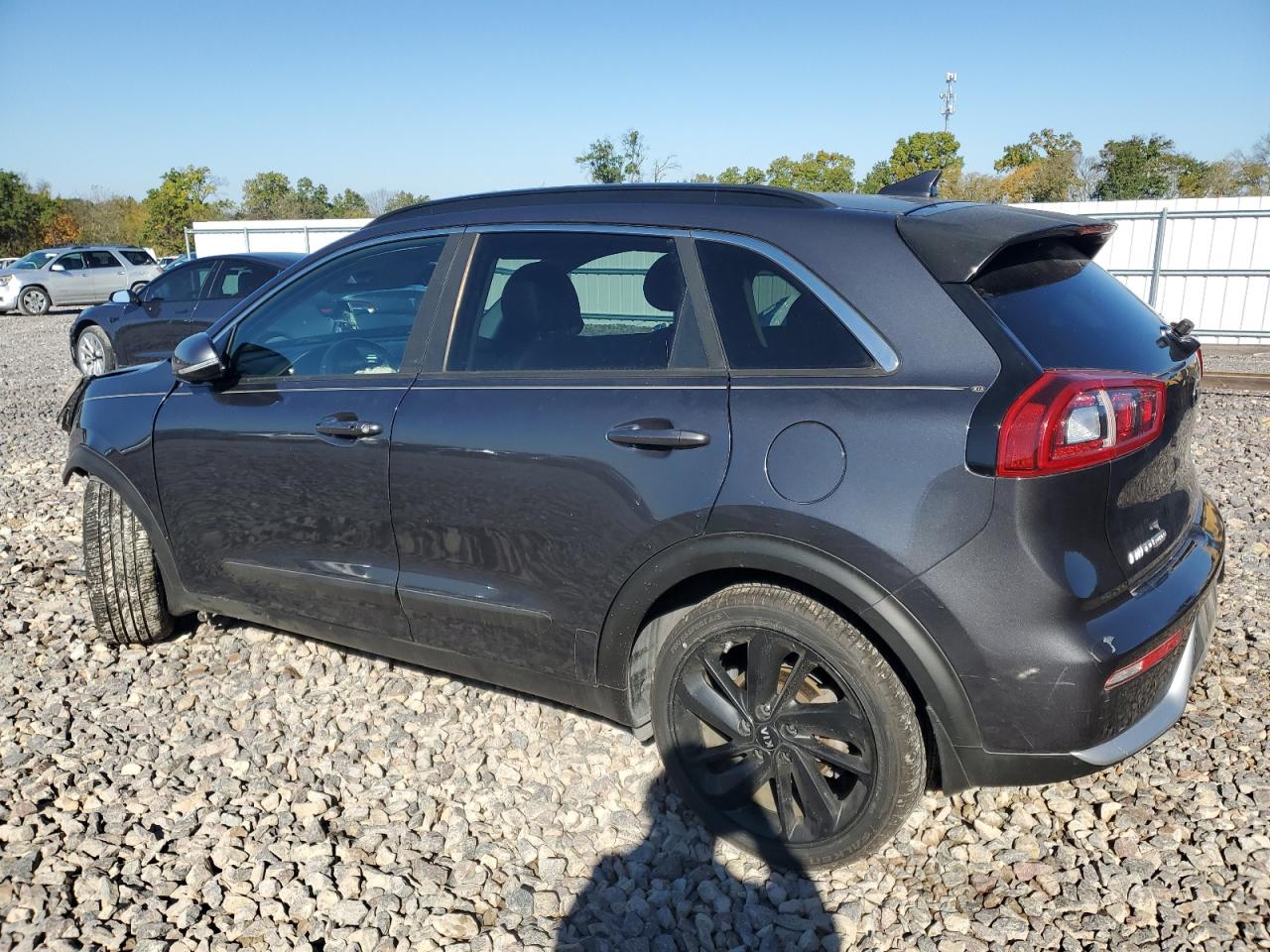 KIA NIRO EX