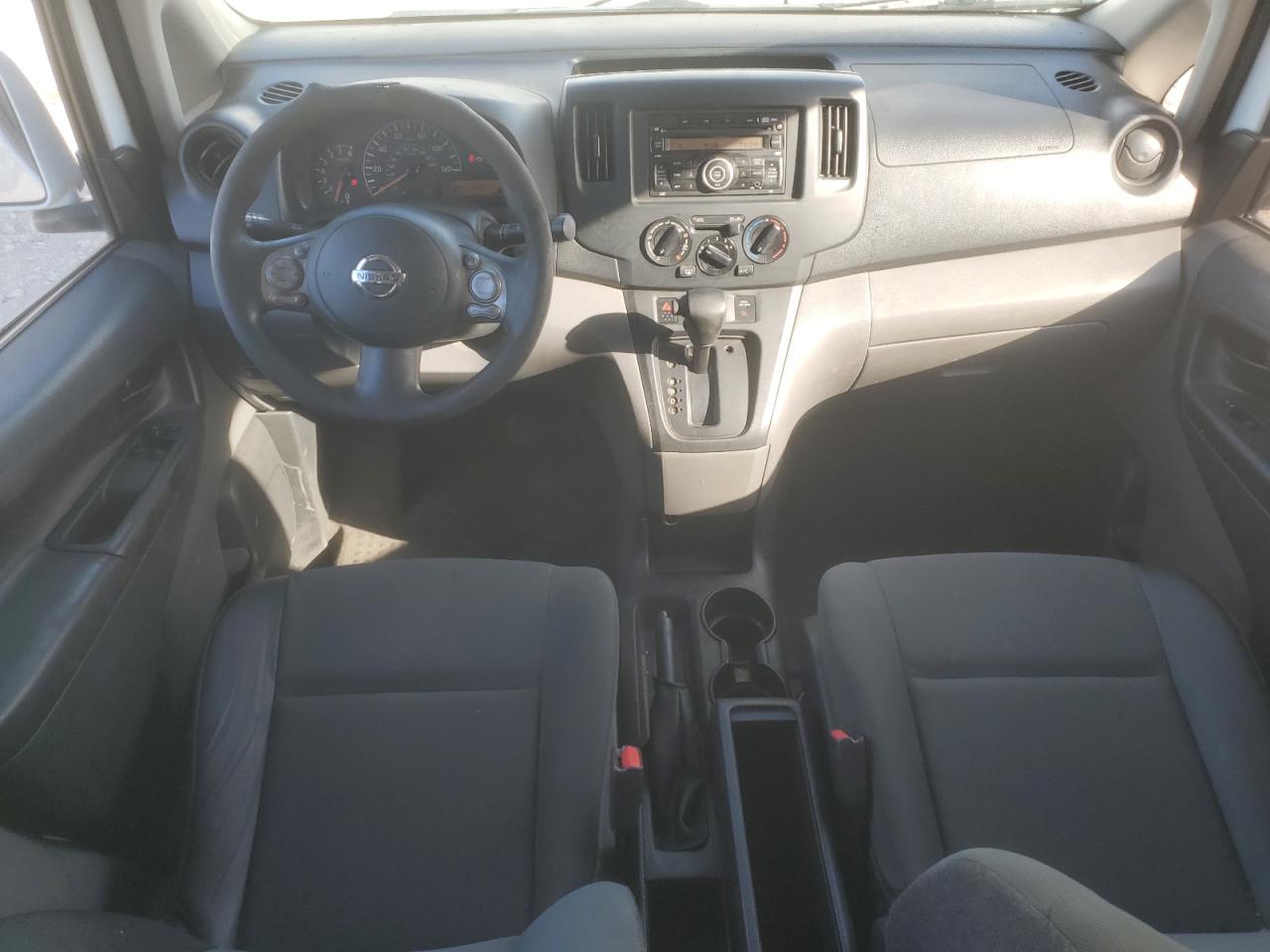 NISSAN NV200 2.5S