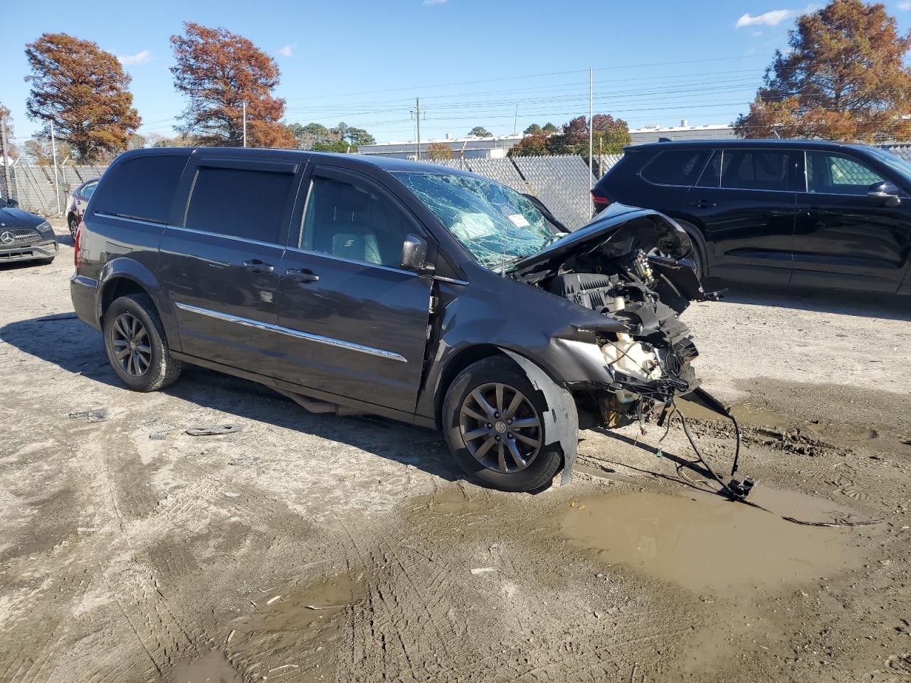 CHRYSLER TOWN & COUNTRY S