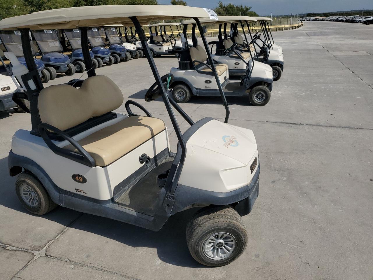 Lot #3266685386 2019 CLUB CAR TEMPO LITHIUM