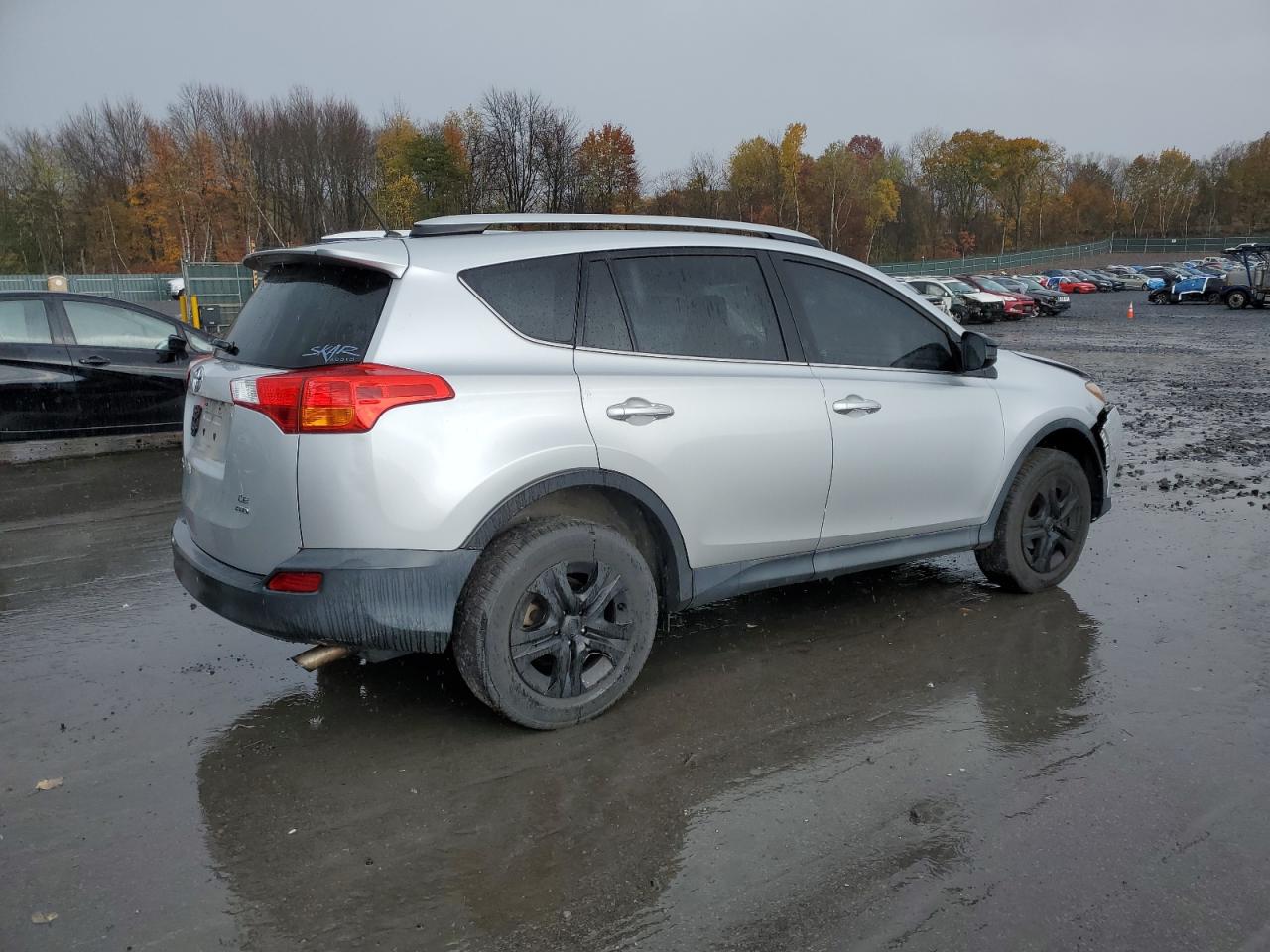 TOYOTA RAV4 LE