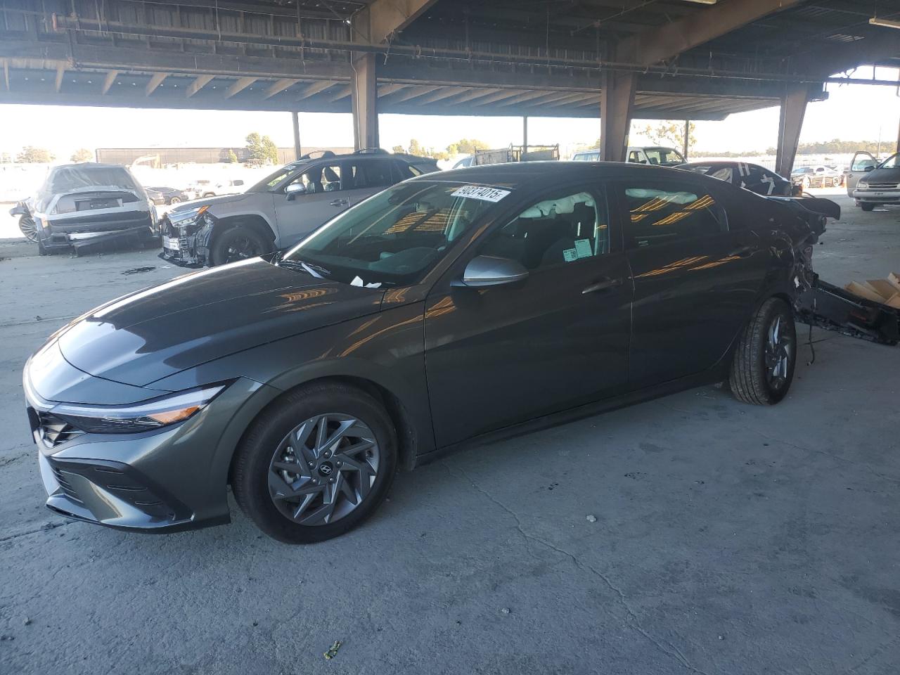 HYUNDAI ELANTRA BLUE