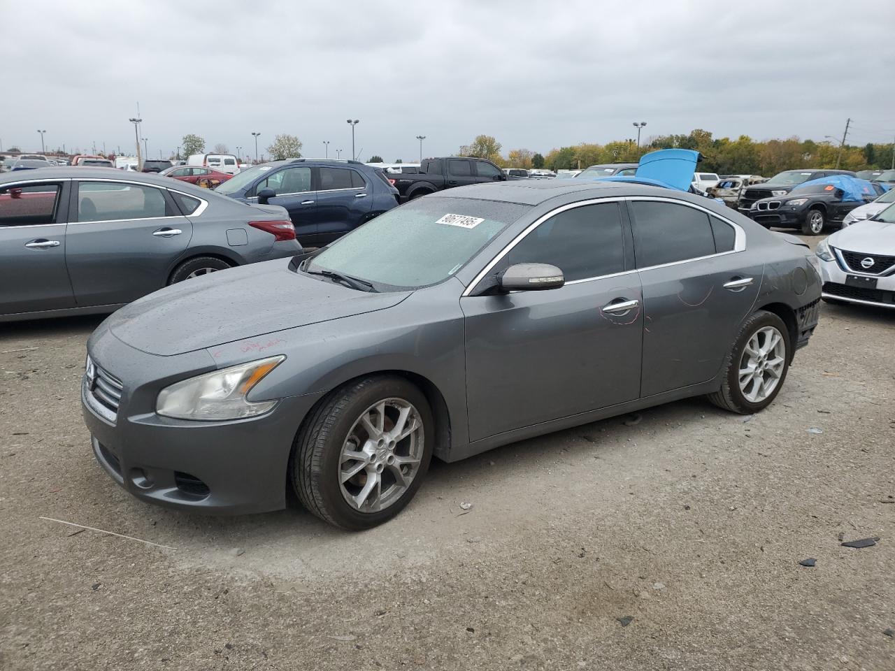 NISSAN MAXIMA S